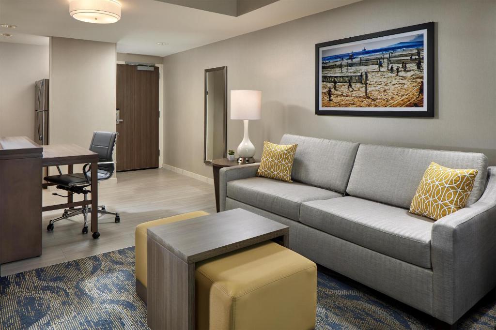 Homewood Suites By Hilton Los Angeles Redondo Beach - 