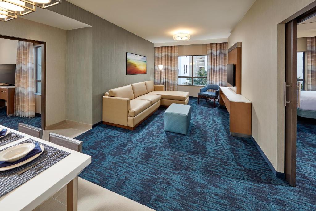 Homewood Suites by Hilton San Diego Hotel Circle/SeaWorld Area - 