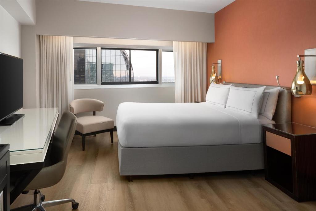 Millennium Hilton New York One UN Plaza - 