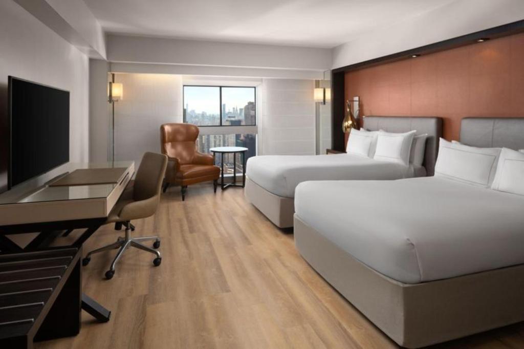 Millennium Hilton New York One UN Plaza - 