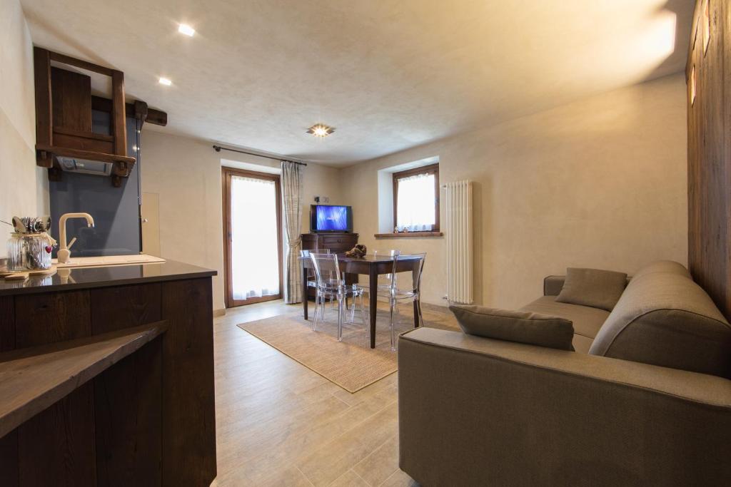 Posezení v ubytování Maison Lo Triolet