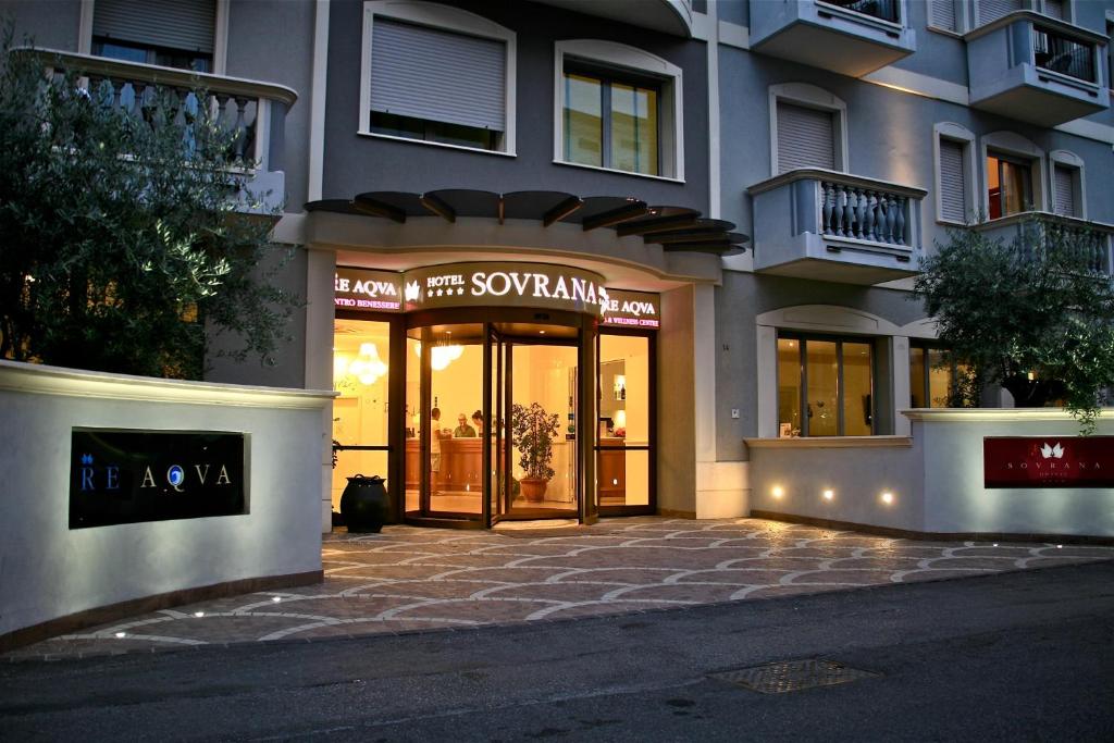 Sovrana Hotel & SPA - Resim 1