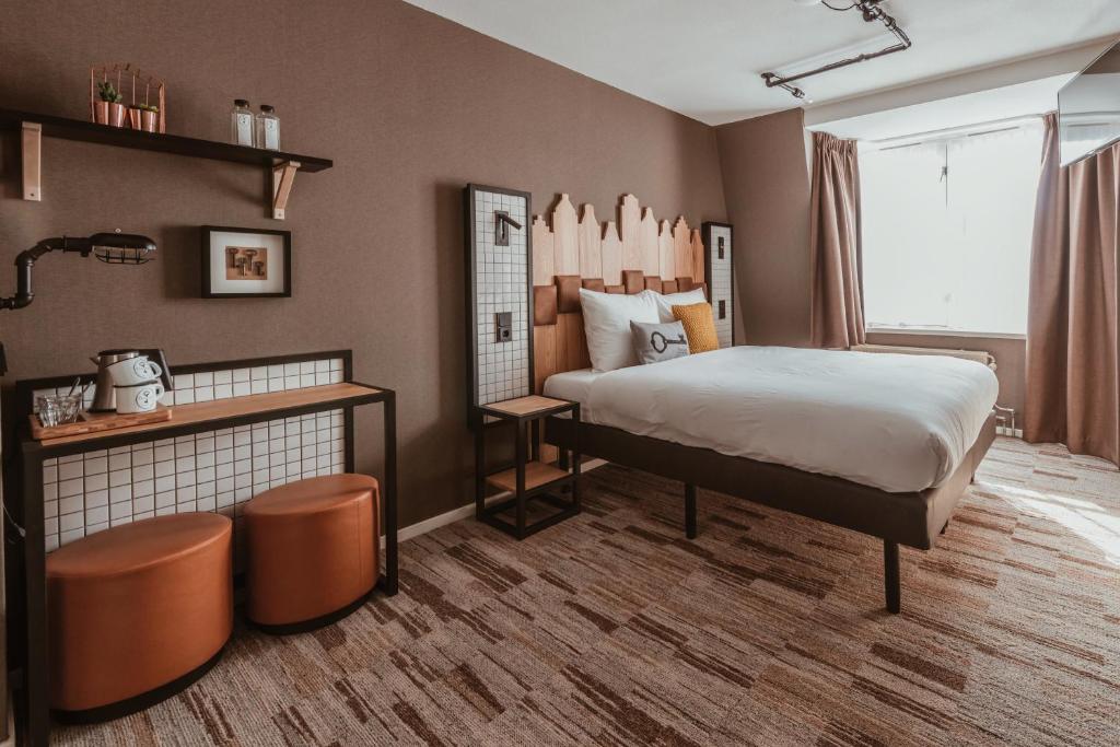 Mr. Jordaan - Resim 15