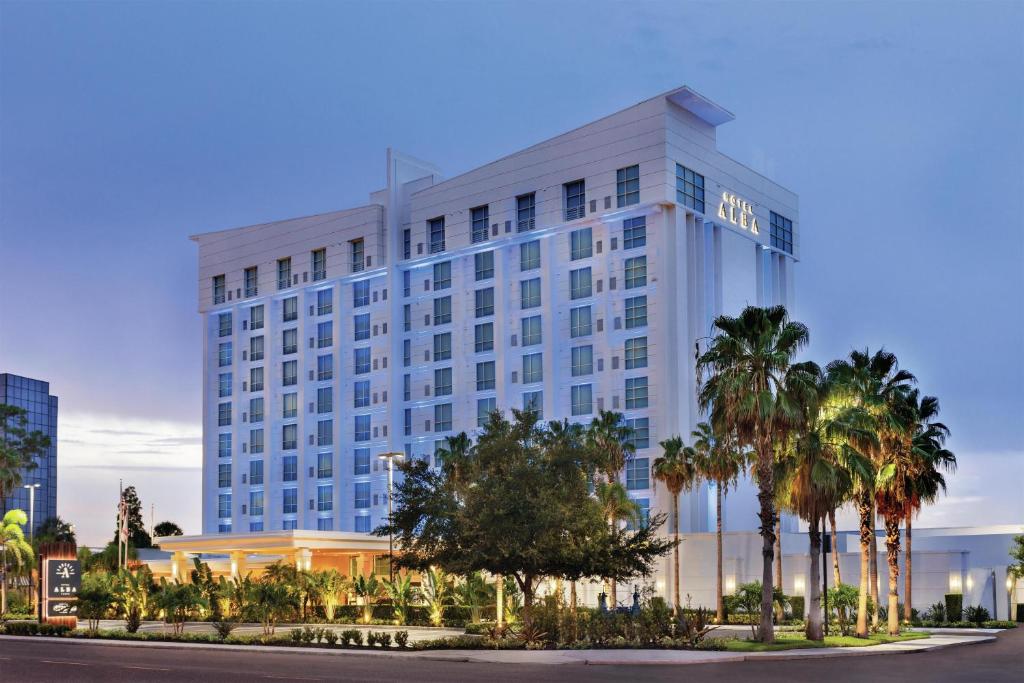 Hotel Alba Tampa, Tapestry Collection By Hilton - Housity