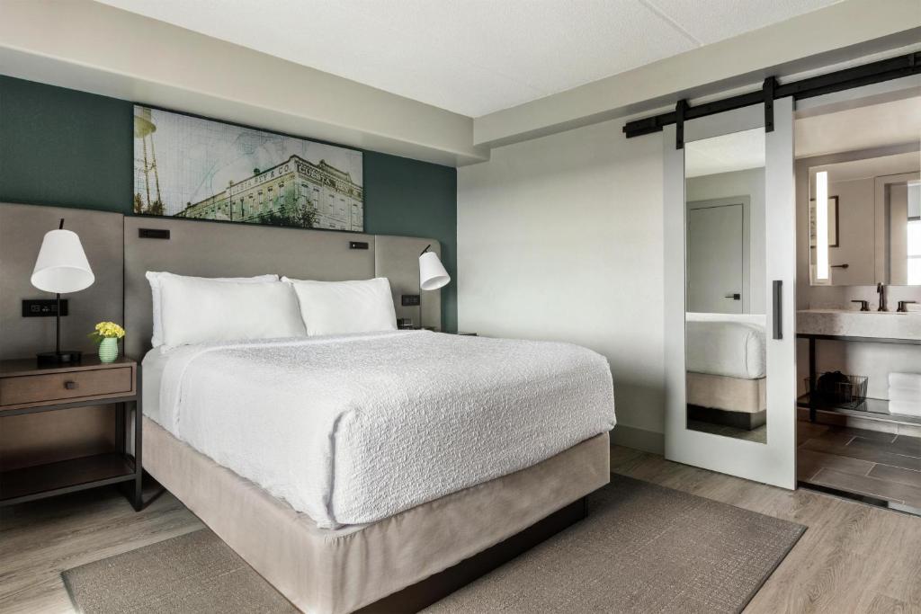 Hotel Alba Tampa, Tapestry Collection By Hilton - 