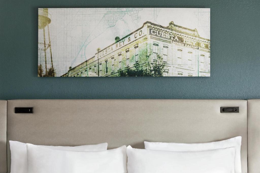 Hotel Alba Tampa, Tapestry Collection By Hilton - 