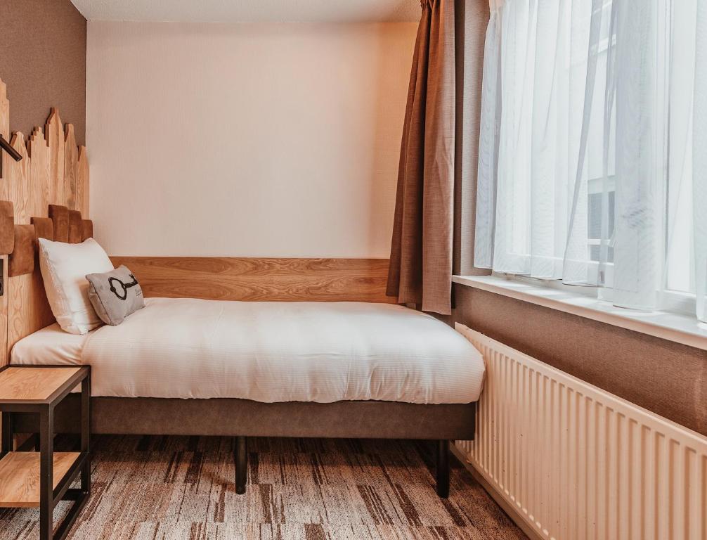 Mr. Jordaan - Resim 21