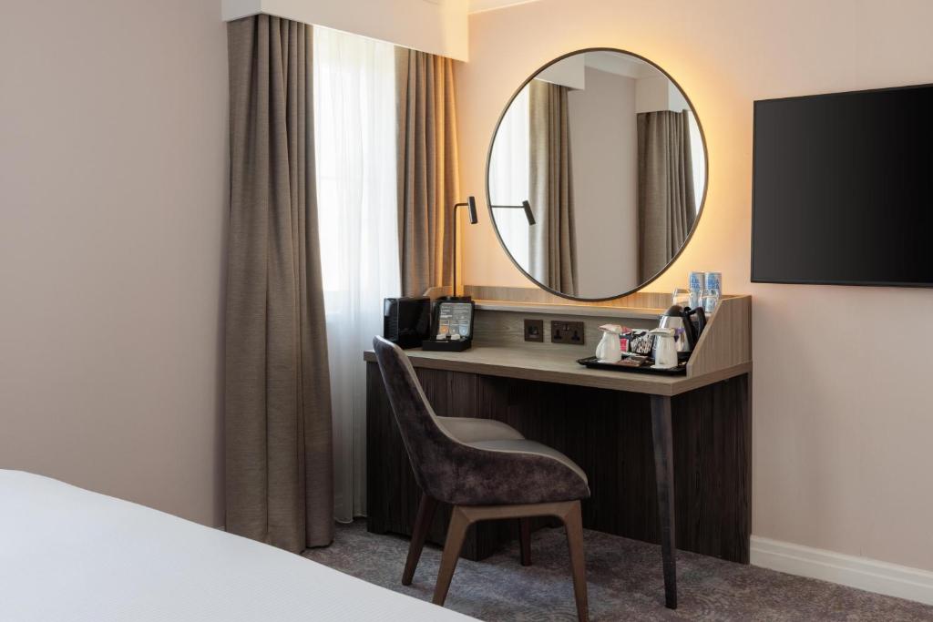 DoubleTree by Hilton Bath - 