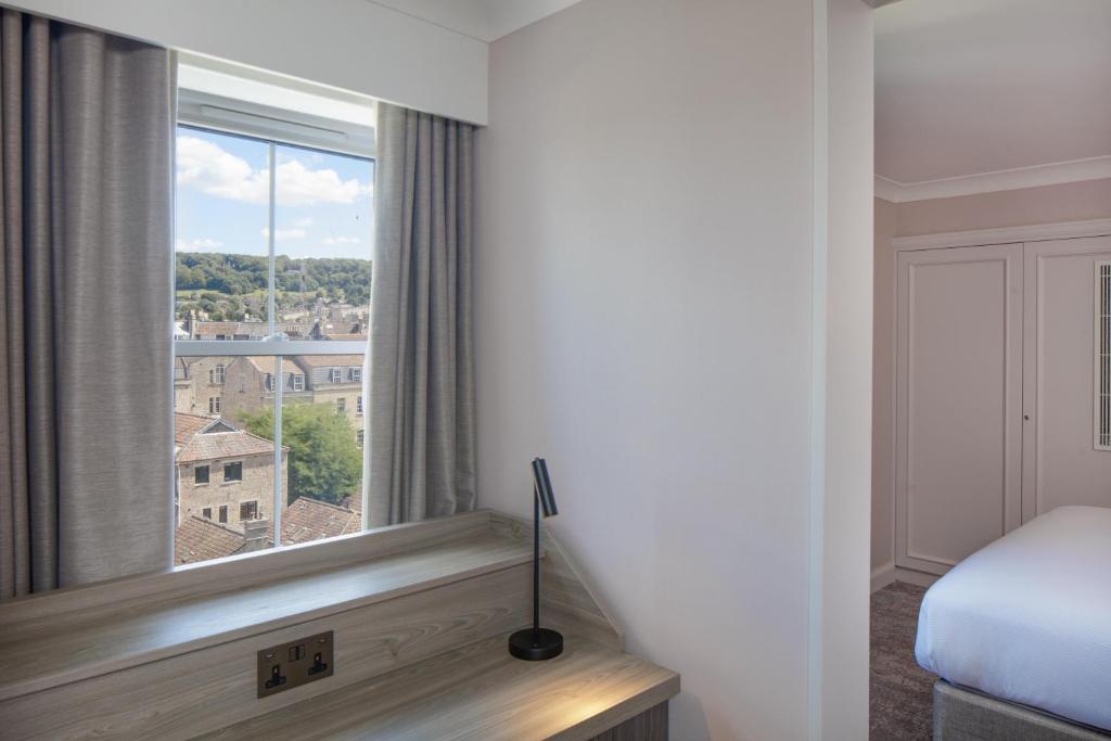 DoubleTree by Hilton Bath - 