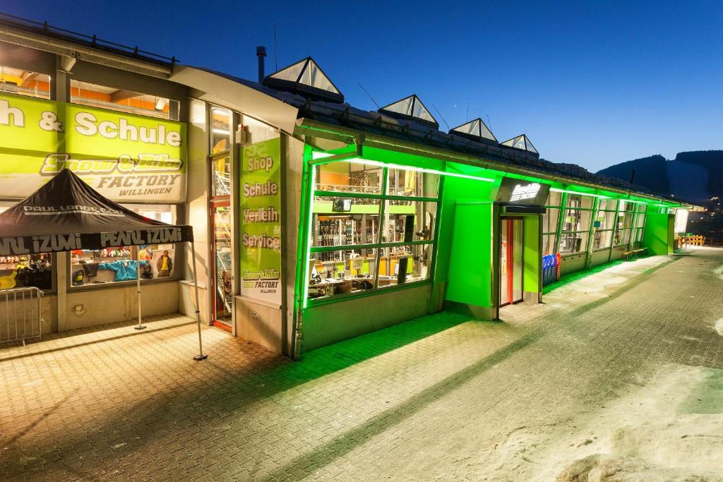 Hotel & Ferienappartements Edelweiss - 12