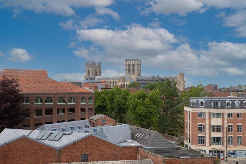 Hampton by Hilton York Piccadilly - 
