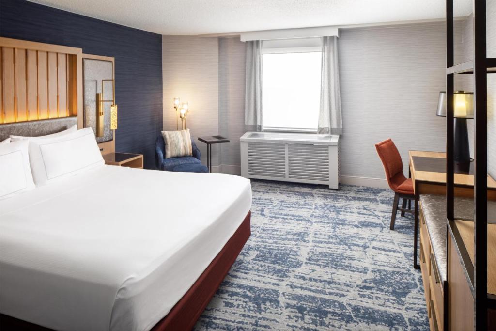 DoubleTree by Hilton Silver Spring Washington DC North - 
