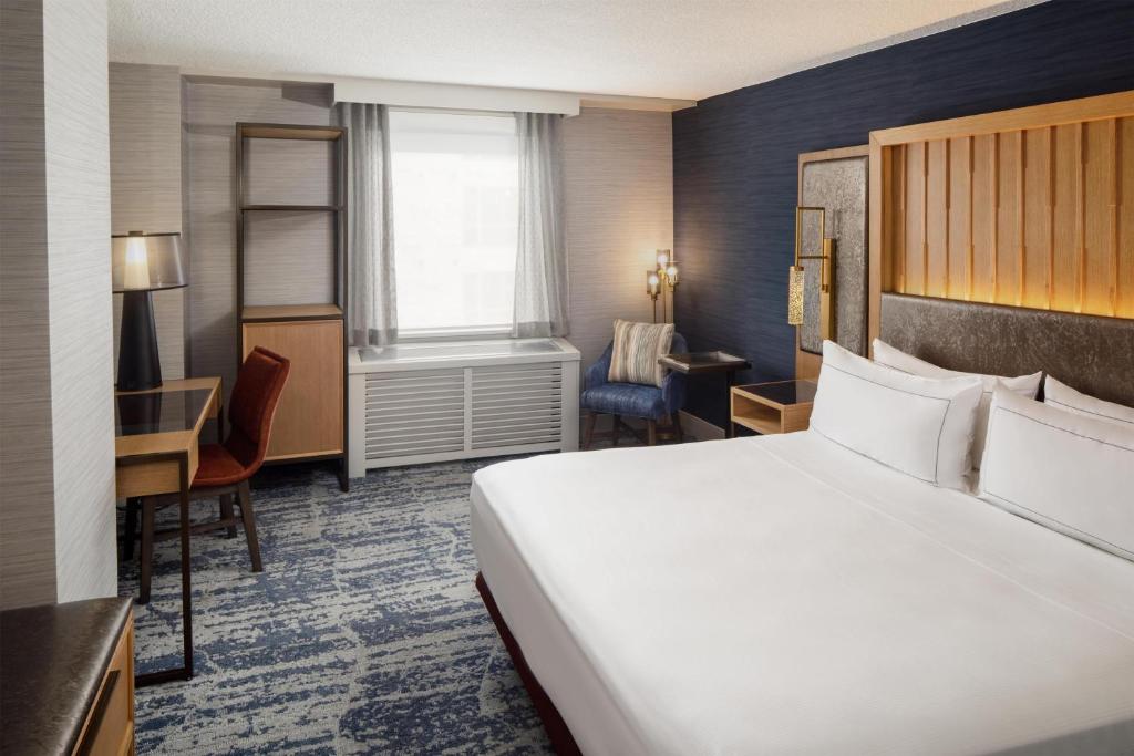 DoubleTree by Hilton Silver Spring Washington DC North - 