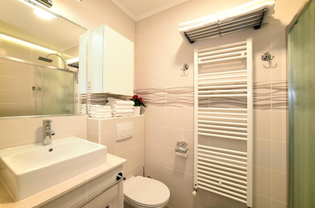 Zagreb 3 Hearts - 16