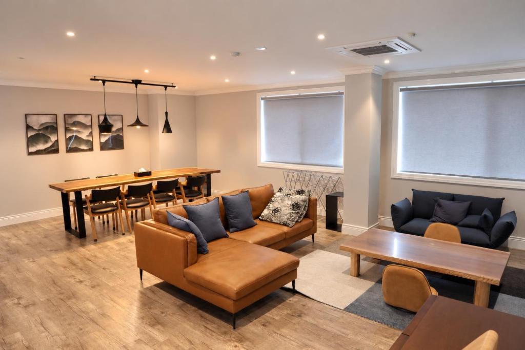 Hatsuyuki Apartments