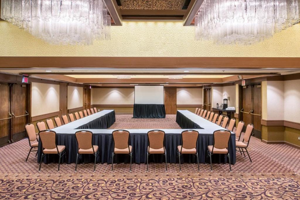 Konferenční prostory v ubytování Red Lion Hotel Pasco Airport & Conference Center