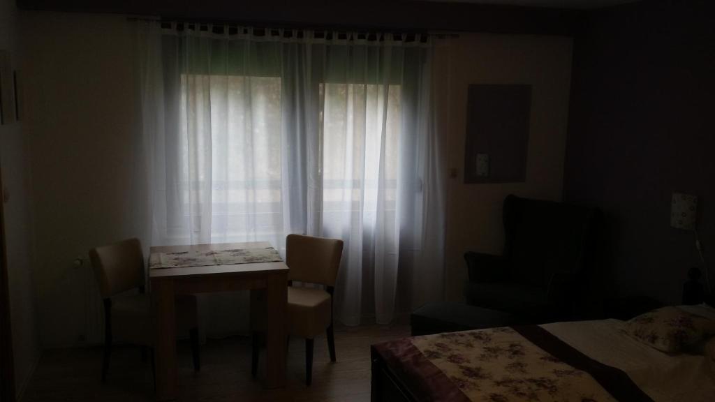 Posteľ alebo postele v izbe v ubytovaní Guest House Wolf