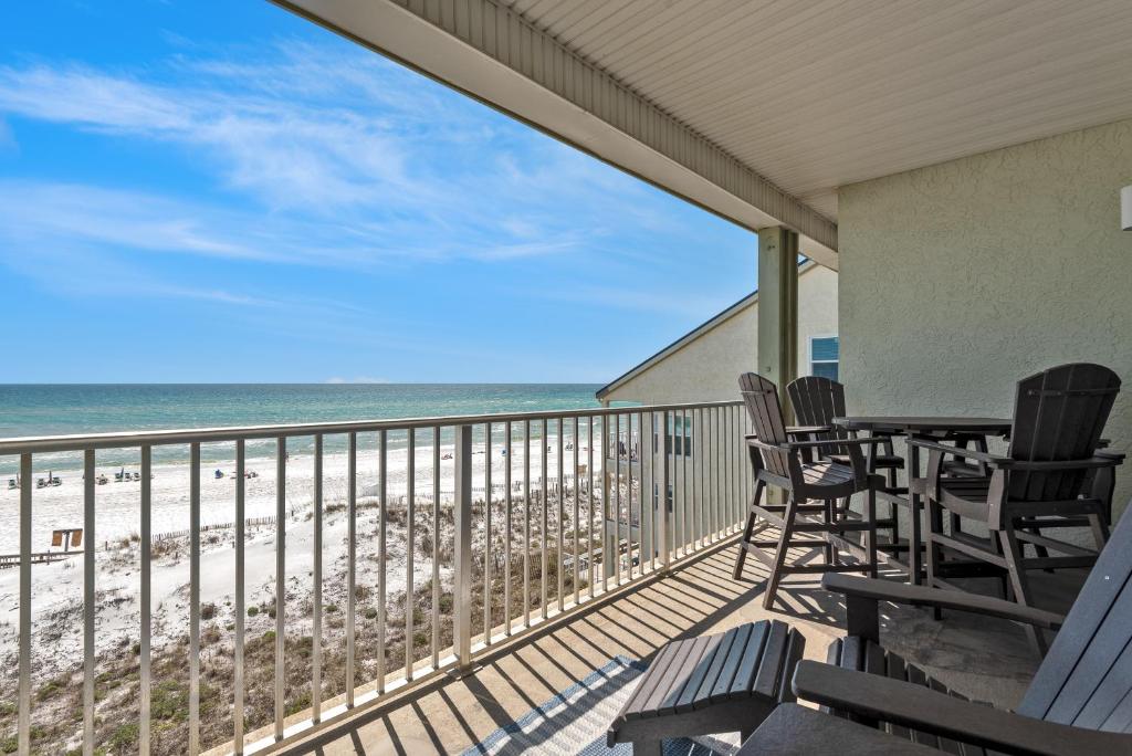 Commodore's Retreat 305, 30A, FL