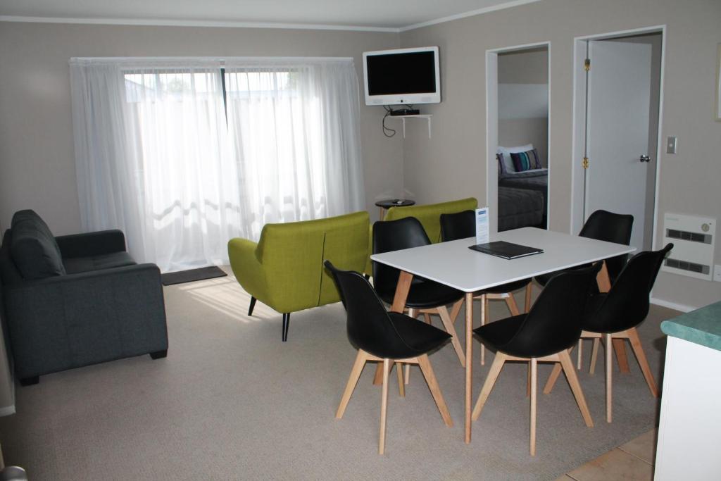 Aquarius Motor Inn - Resim 16