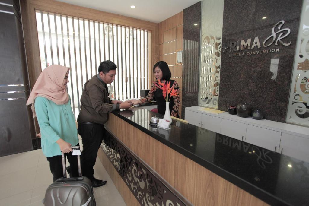 Hosté ubytování Prima SR Hotel & Convention Yogyakarta