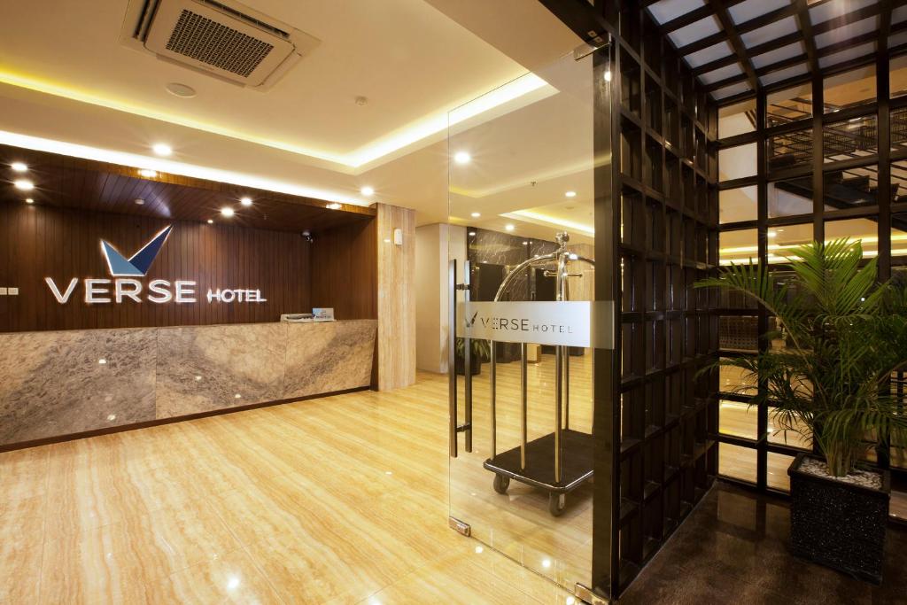 Vstupní hala nebo recepce v ubytování Verse Hotel Cirebon