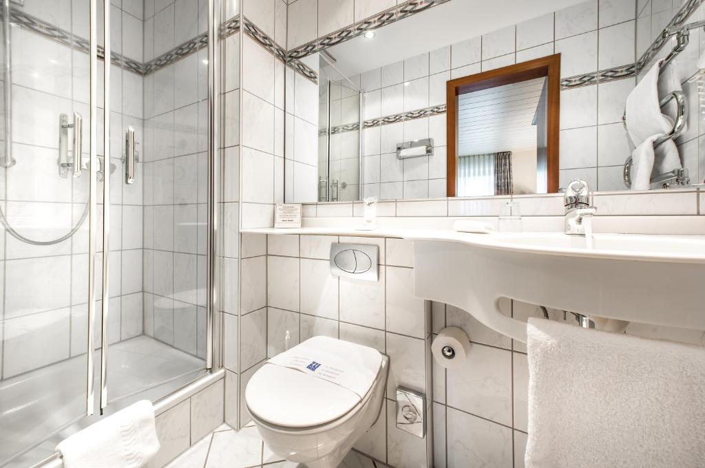 Koupelna v ubytování Akzent Hotel Köhler