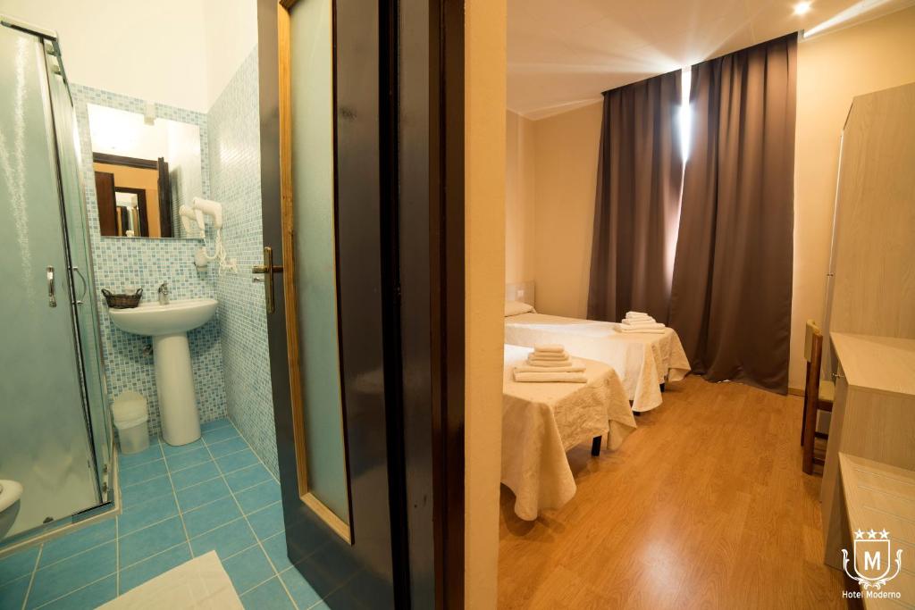 Gallery image of Hotel Moderno in Lecco