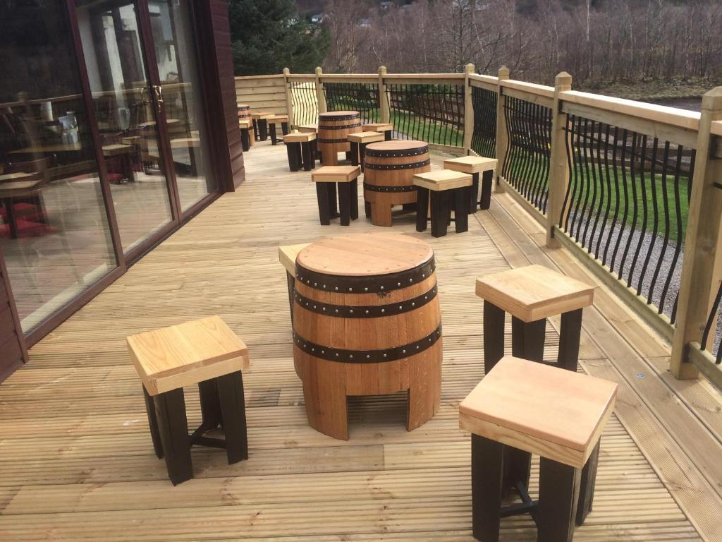 Balkón nebo terasa v ubytování MacDonald Cabins
