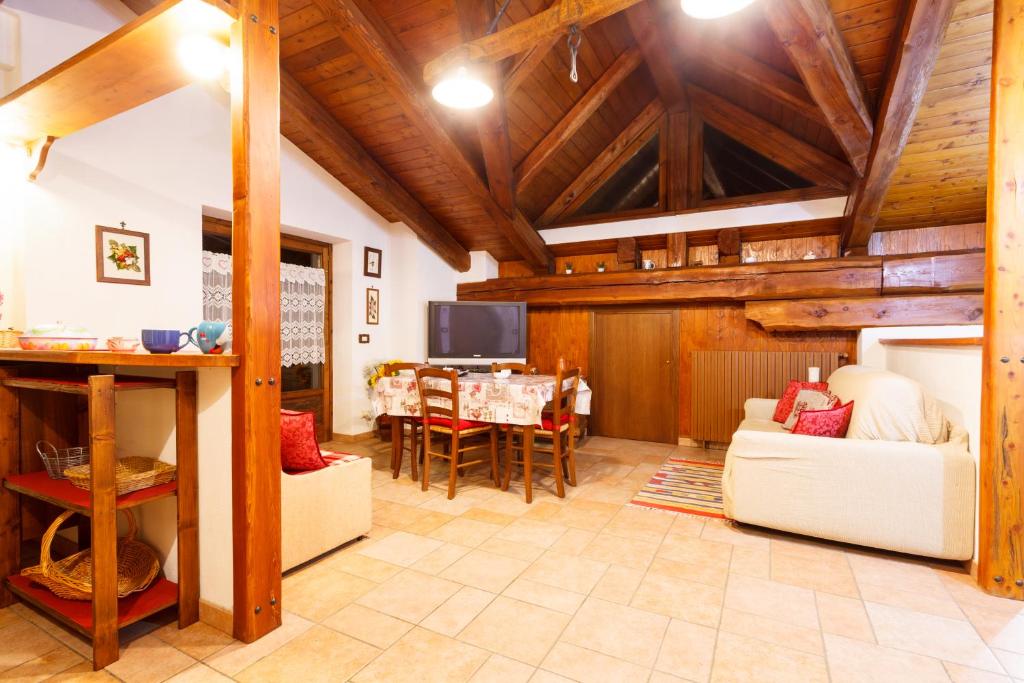 TV a/nebo společenská místnost v ubytování Casa Martin