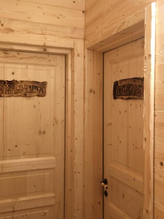 Foto dalla galleria di B & B Le Riue ad Aprica