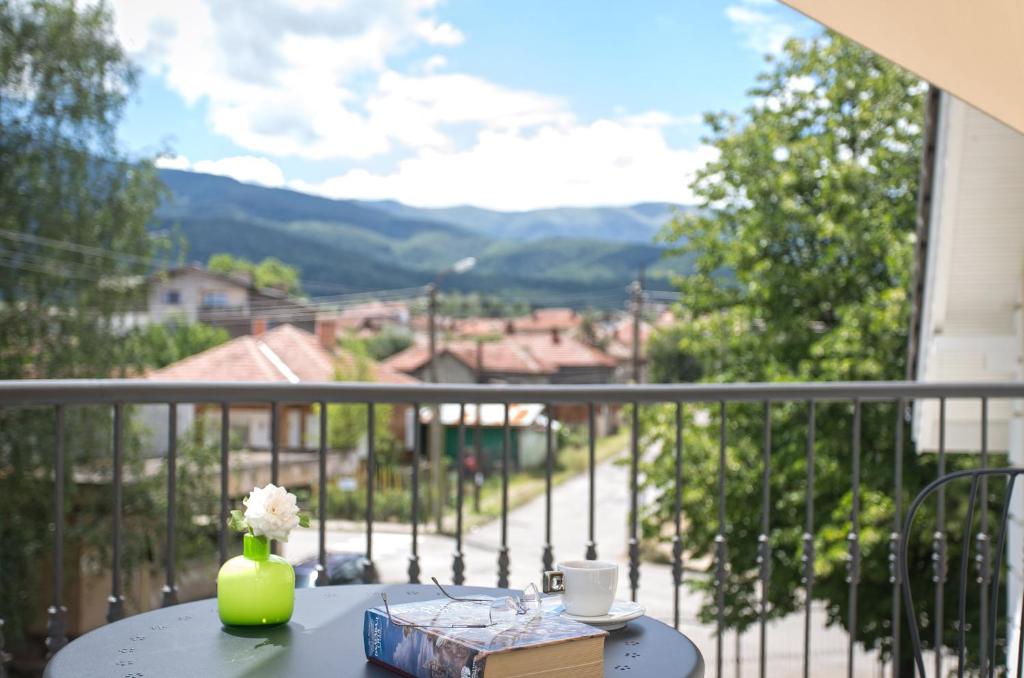 Green Hill Guest House - Standard Double Or Twin Room