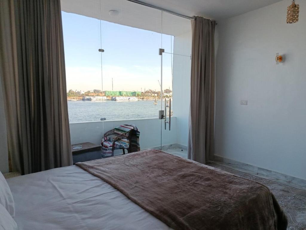 Crocodile Nile View 2-bedrooms Apartment, Luxor (updated prices 2027)