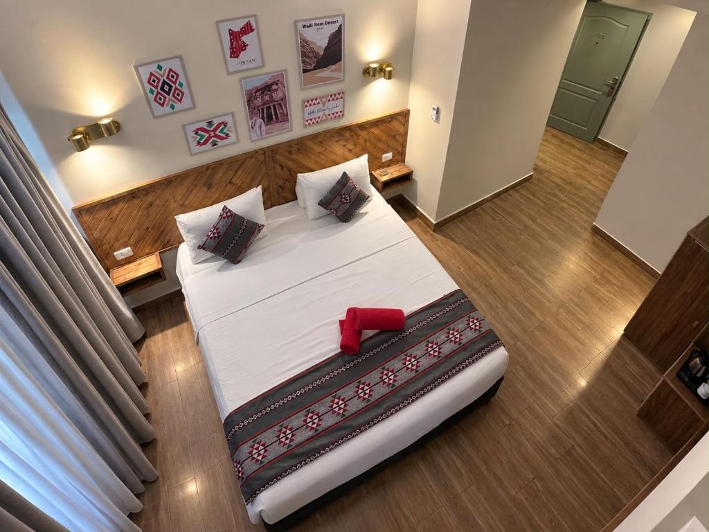Sandra Hotel - 