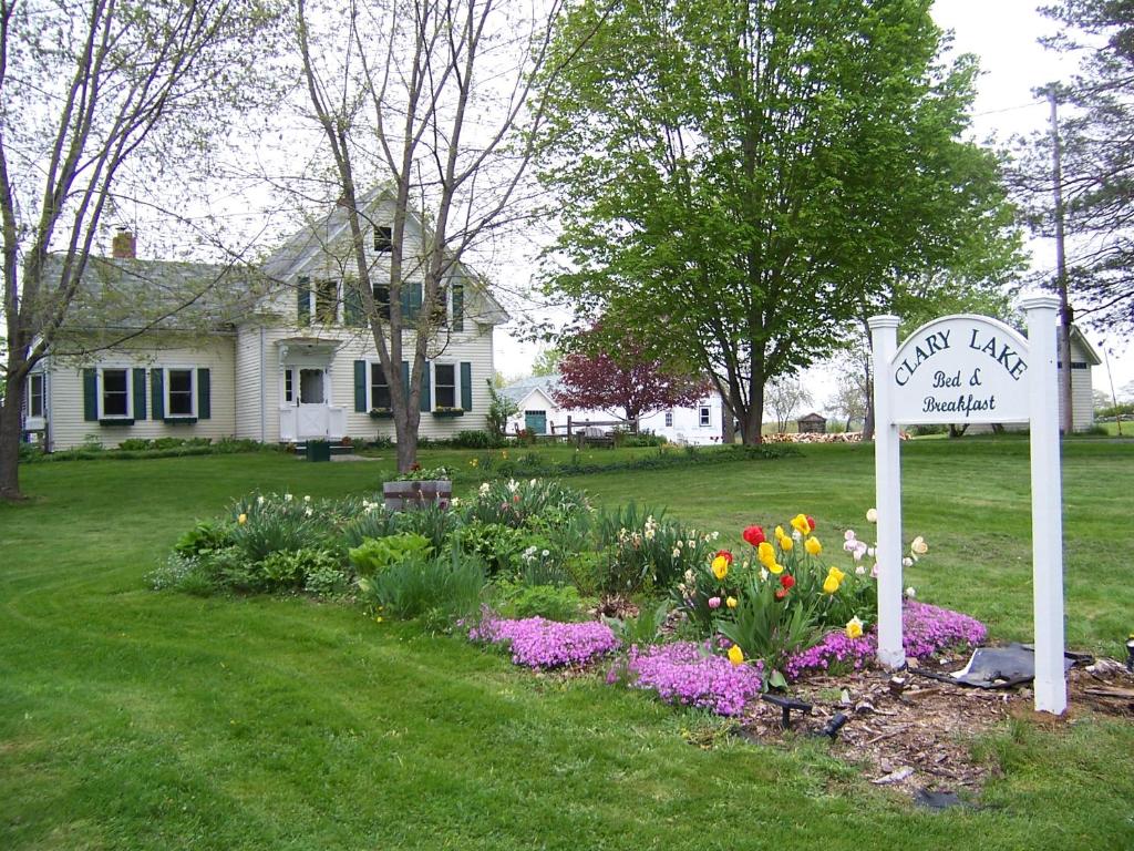 Clary Lake Bed and Breakfast, Jefferson (updated prices 2024)