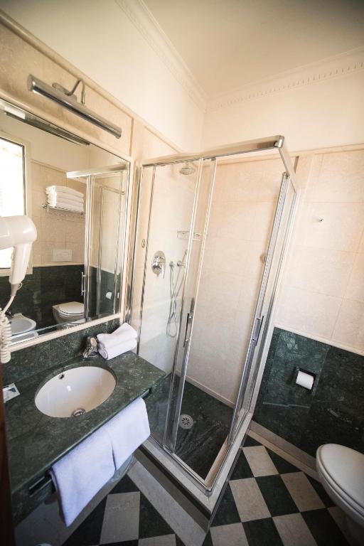 Koupelna v ubytování Hotel Donatello