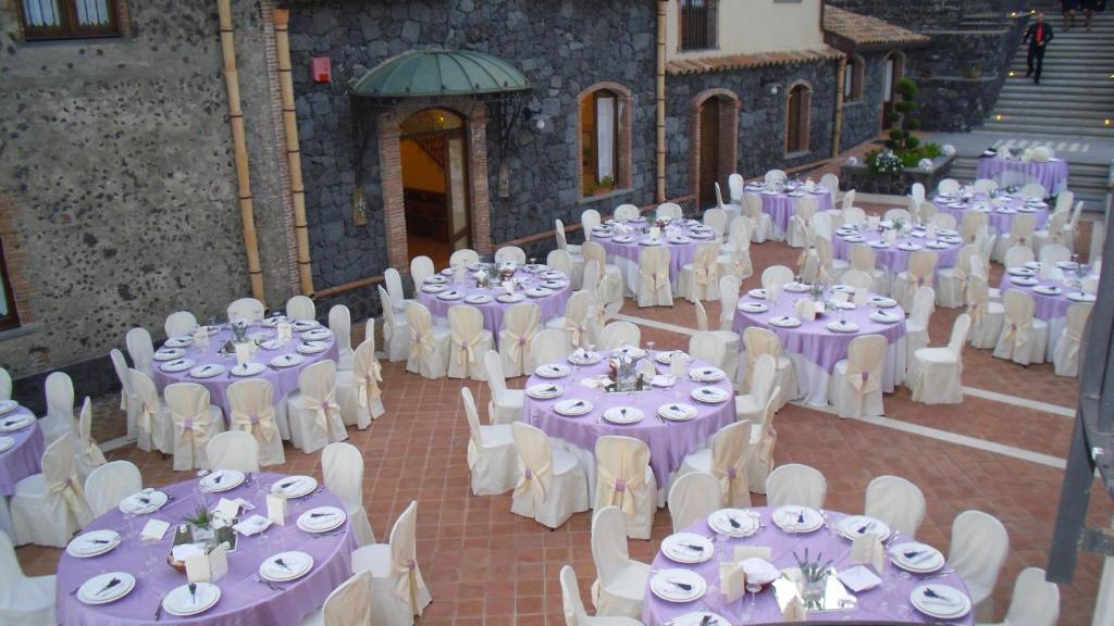 Fotografie z fotogalerie ubytování Antico Borgo Petralia v destinaci Zafferana Etnea