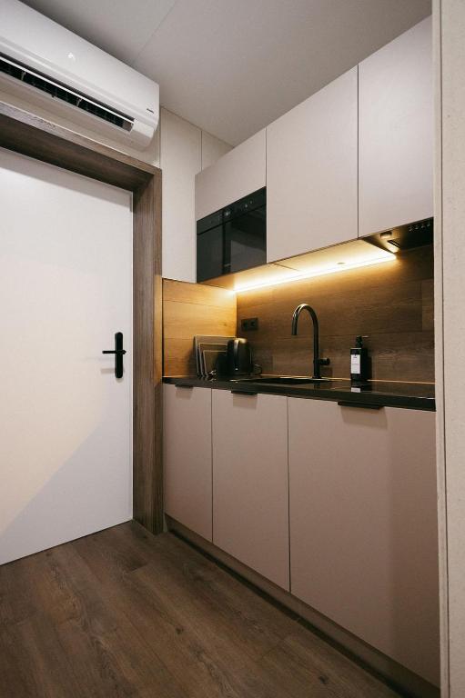 CUBE Alpine Stay - Студия