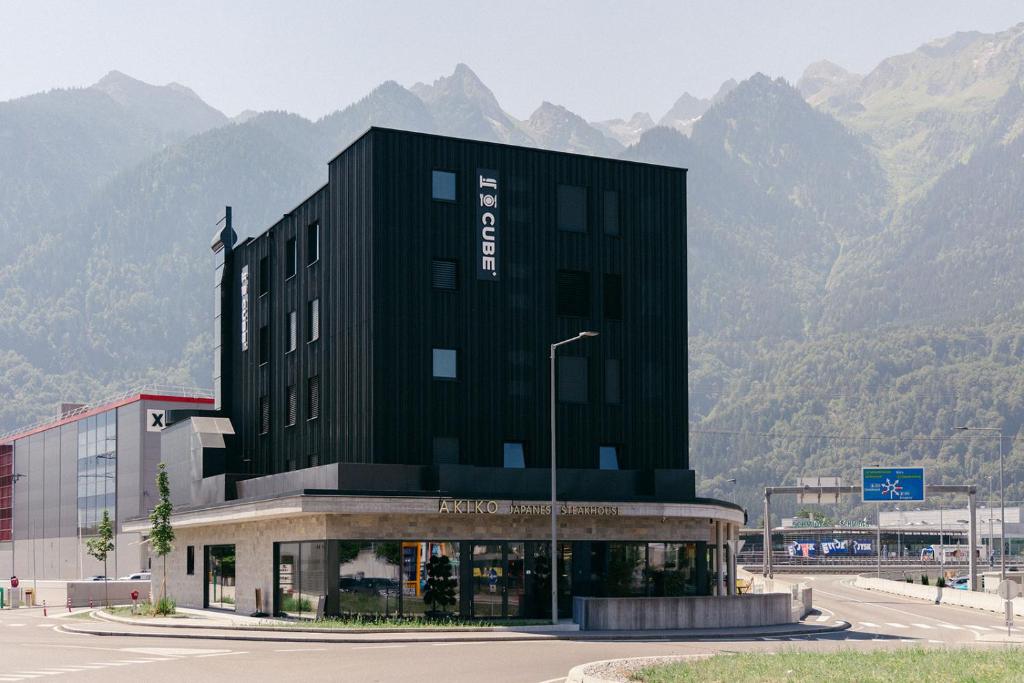 CUBE Alpine Stay - Housity