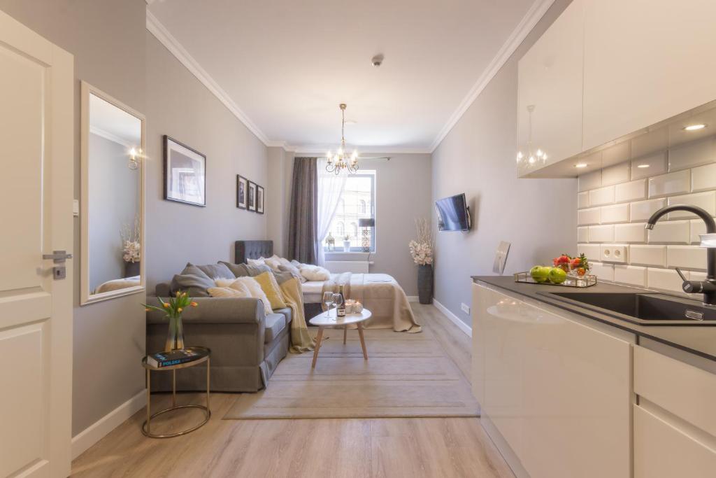 Kuchyňa alebo kuchynka v ubytovaní VIU Velvet Apartment