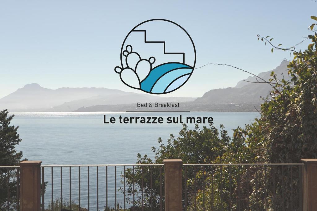 un logotipo para los astilleros de submarinos le terraza en Residenza Terrazze sul Mare, en Santa Flavia