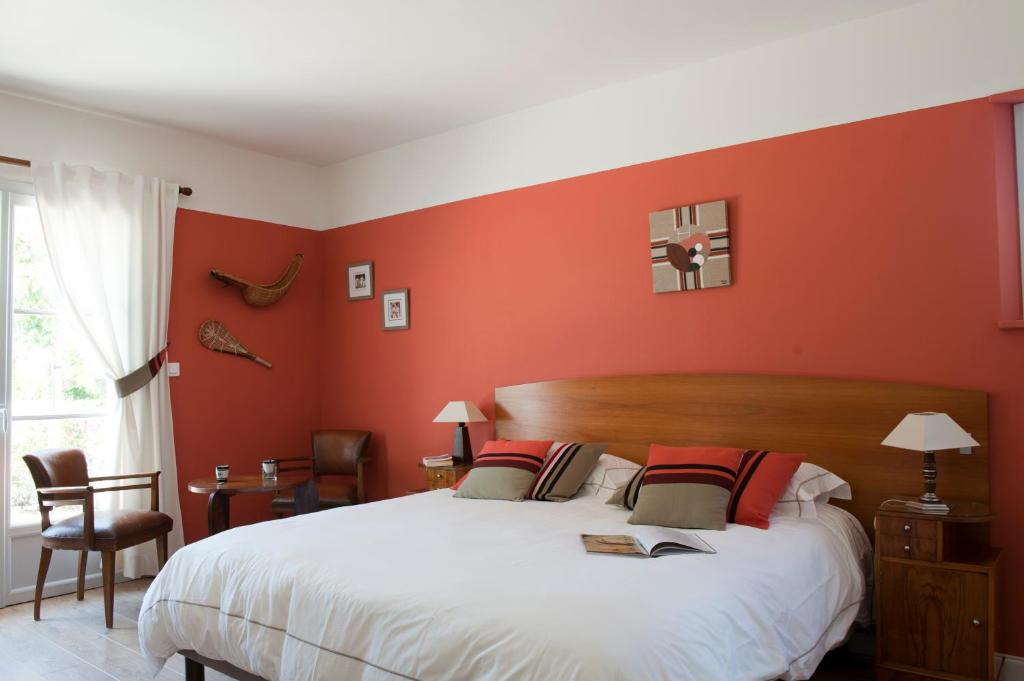 Postel nebo postele na pokoji v ubytování Maison d'hôte Iparra- Pays Basque