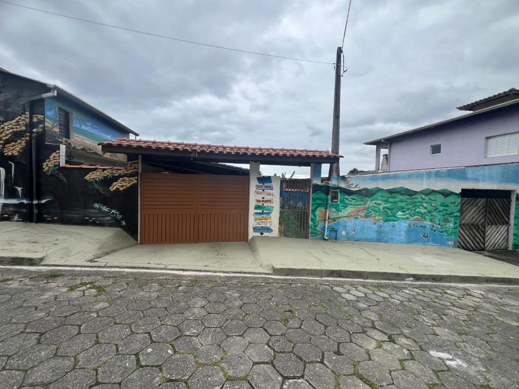 Plátono - Suítes Centro de Caraguá