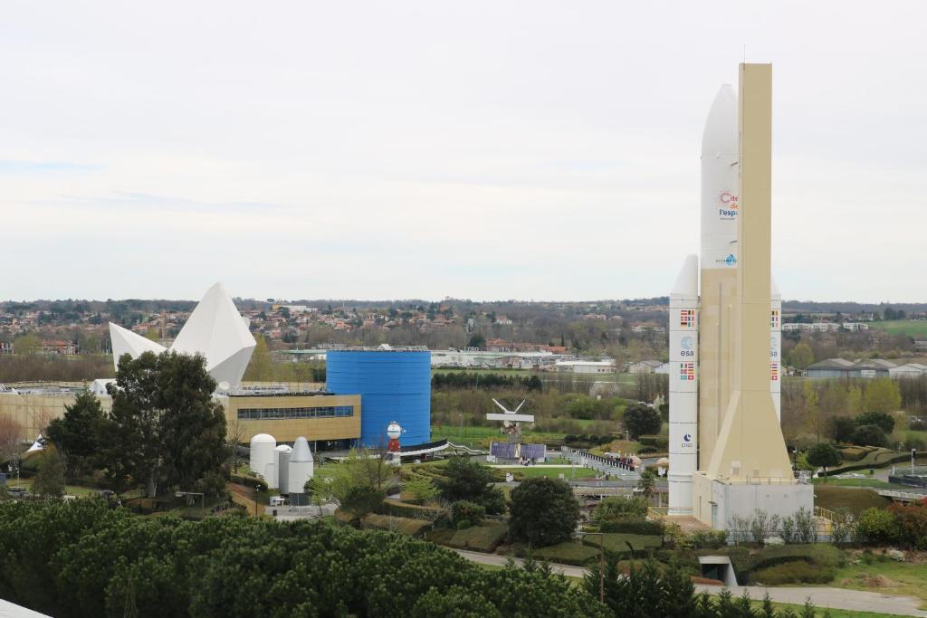 Hotel Arena Toulouse - Resim 13