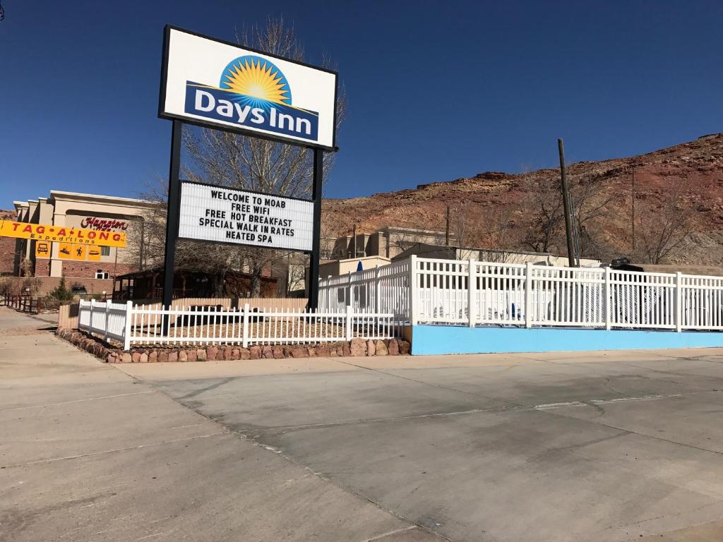 Days Inn by Wyndham Moab, Moab – Updated 2023 Prices