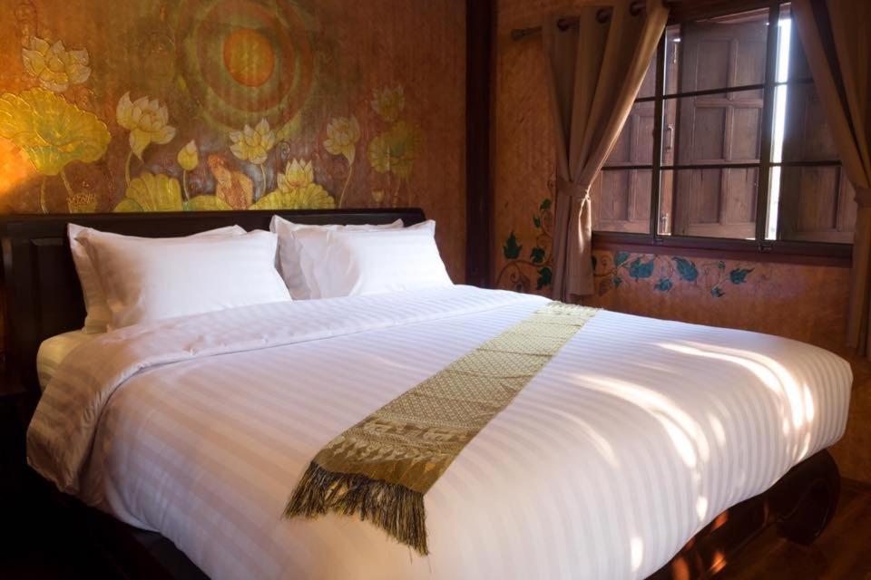 The Wes Village, incl free Breakfast & free today's dish Thai food dinner - Chambre Lit King-Size
