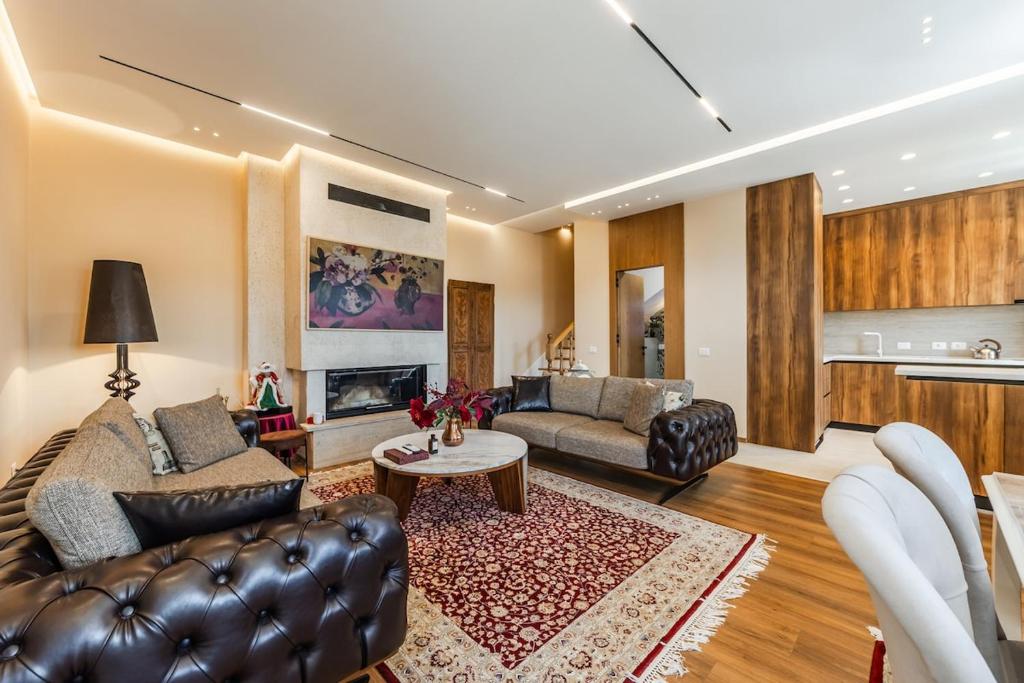 Villa Serenata No 57 Belvedere Korça by PikHost, Korçë (precios ...