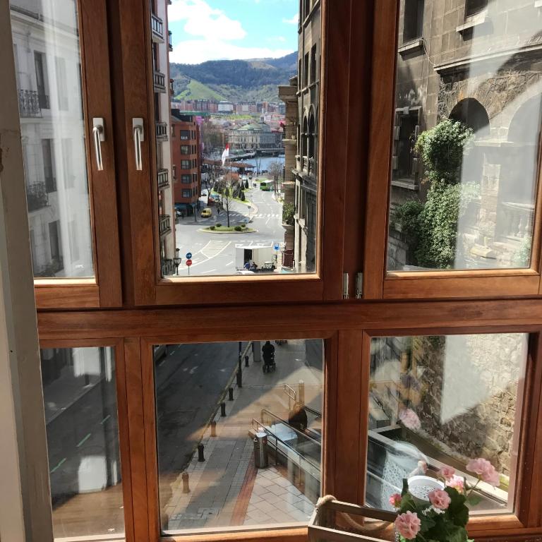 Monappart Cristo Historic Apartment with Parking - 三居室公寓