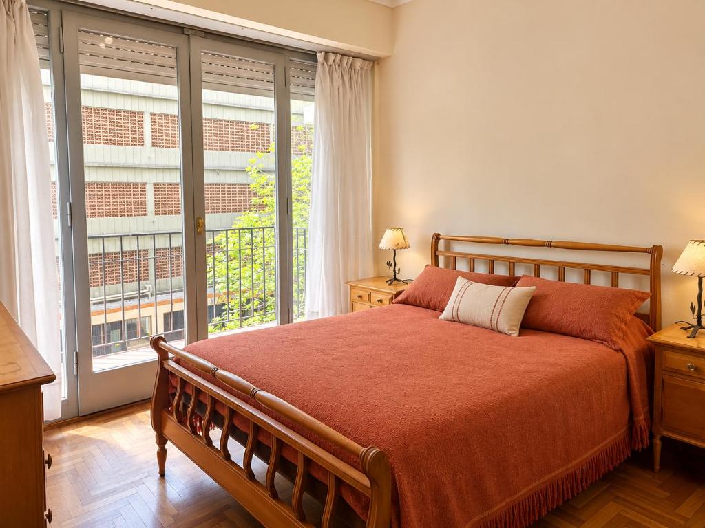 Departamento en el centro con balcón, Mar del Plata (updated prices 2027)