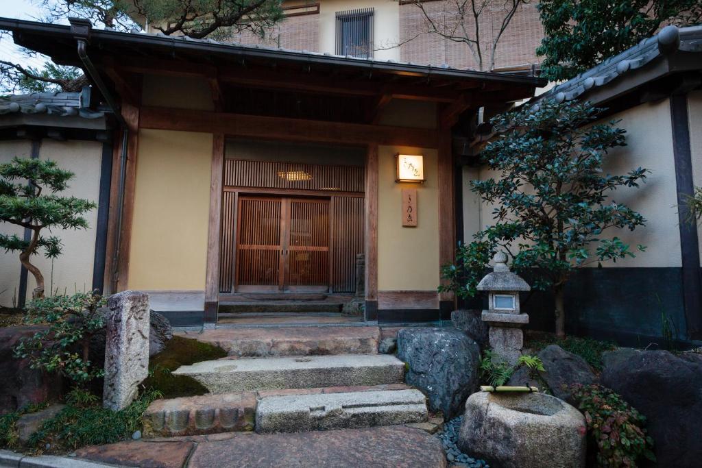 Budova, kde se ryokan nachází