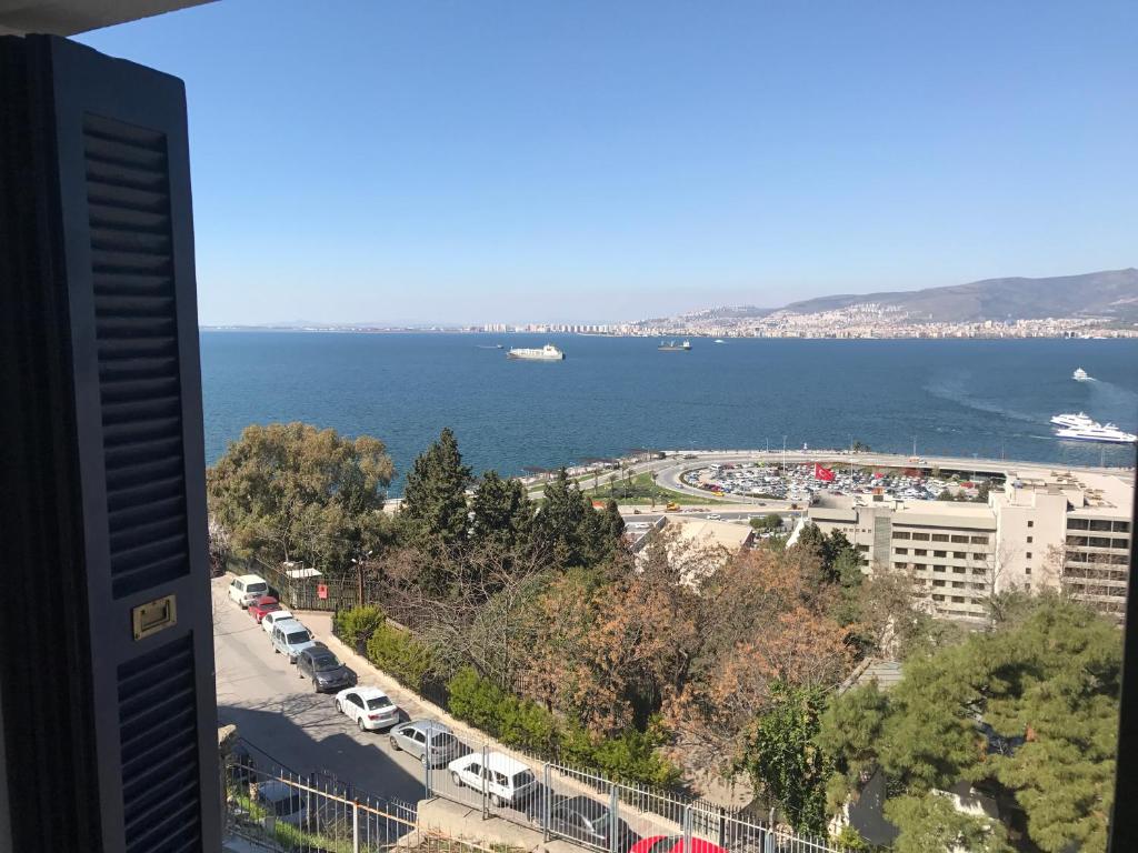 Büyük Konak İzmir - Appartement Supérieur Avec Vue Sur La Mer